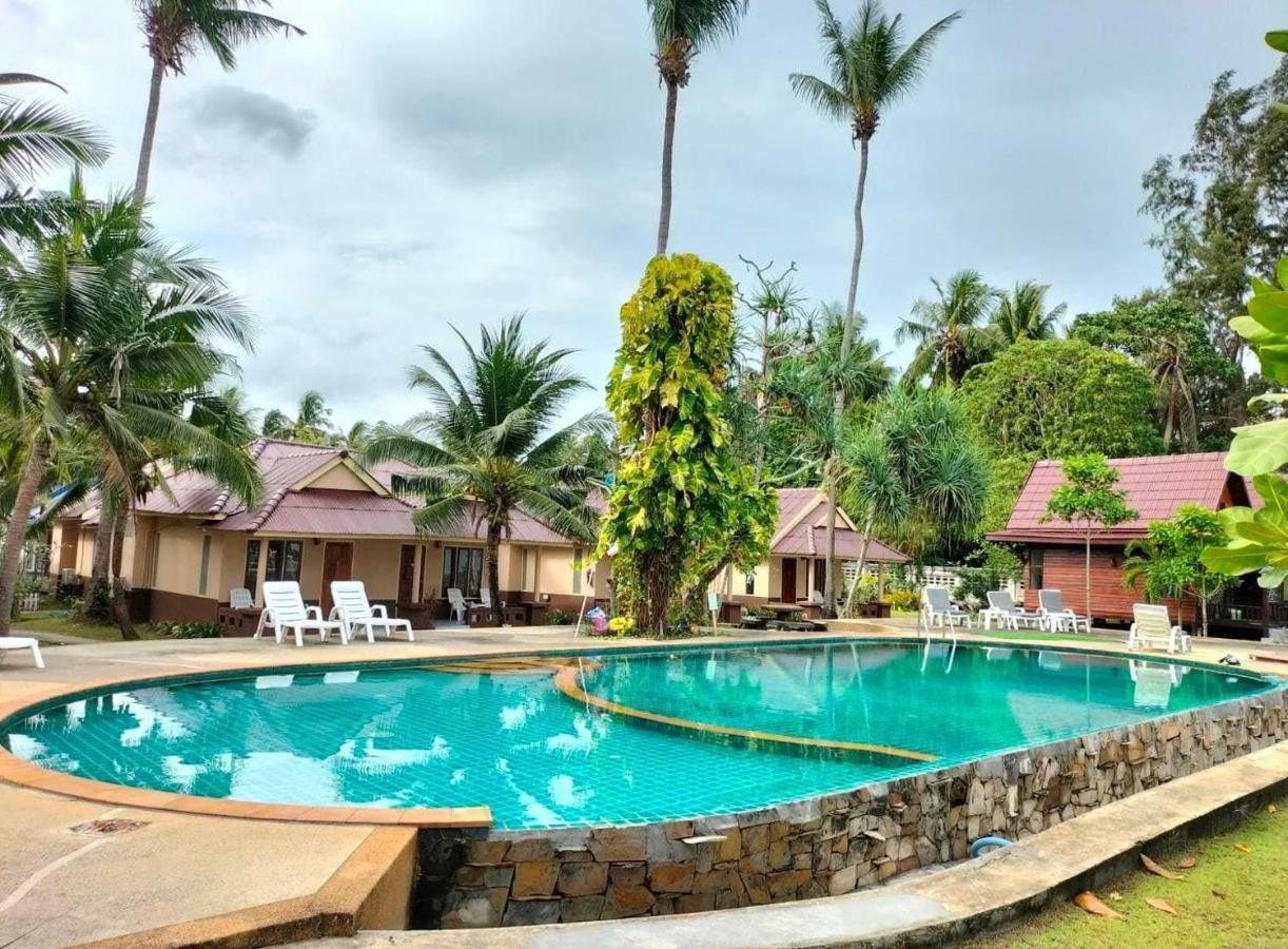 Salatan Resort Ko Lanta Exterior foto