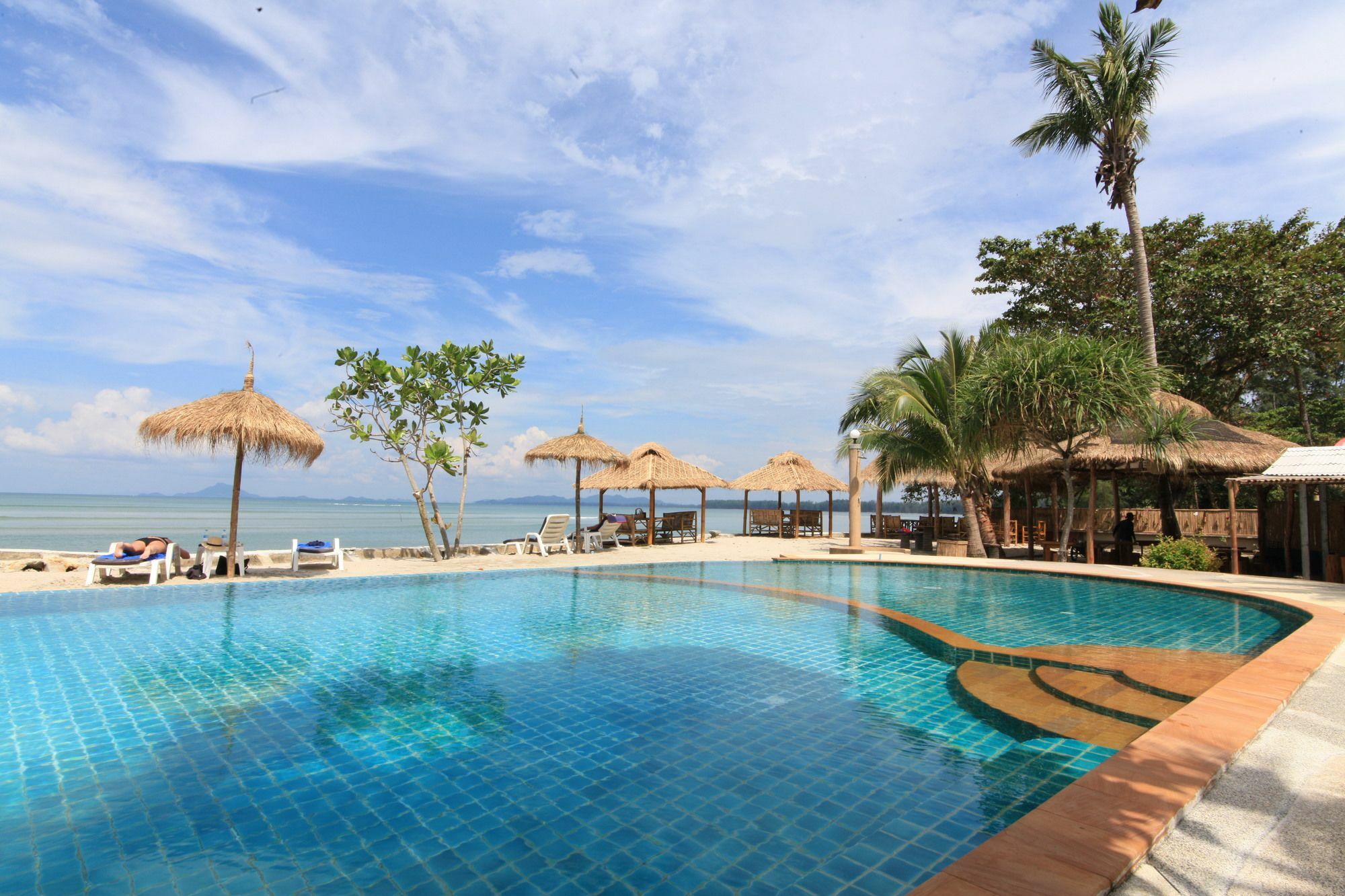 Salatan Resort Ko Lanta Exterior foto